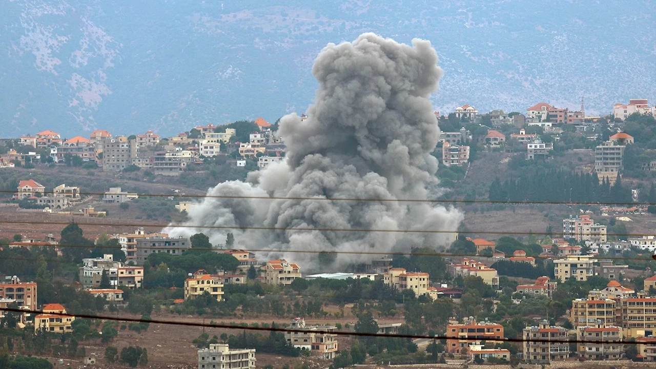 ABD ile Fransa'nın ateşkes girişimine rağmen İsrail'in Lübnan'a hava saldırıları devam etti