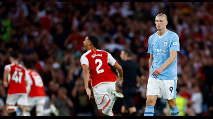 Ada'daki dev maçı Arsenal kazandı