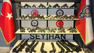 Adana'da 38 ruhsatsız silah ele geçirildi