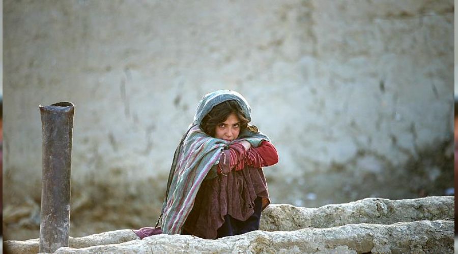 Afganistan'da iki ayda 80 bin �ocuk evsiz kald�