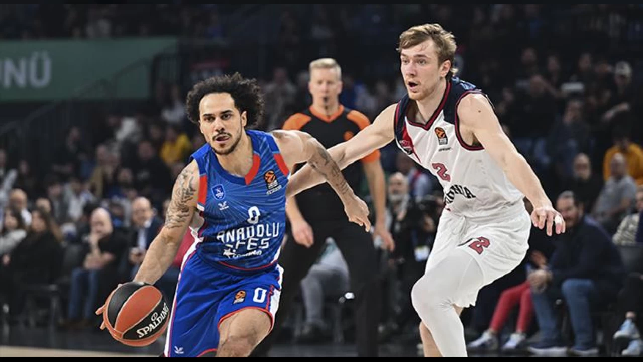 Anadolu Efes galibiyeti unuttu