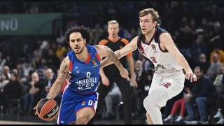 Anadolu Efes galibiyeti unuttu