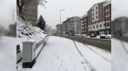 Ankara'da kar etkili oluyor