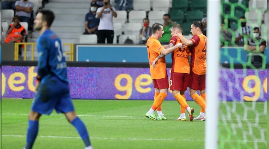 Aslan Danimarka'da avantaj peşinde