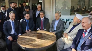 Bakan Uraloğlu, Bayrampaşa'da vatandaşlarla bir araya geldi: Ödevimizi aldık dersimize çalışacağız