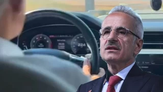Bakan'n ovu sosyal medyaya takld