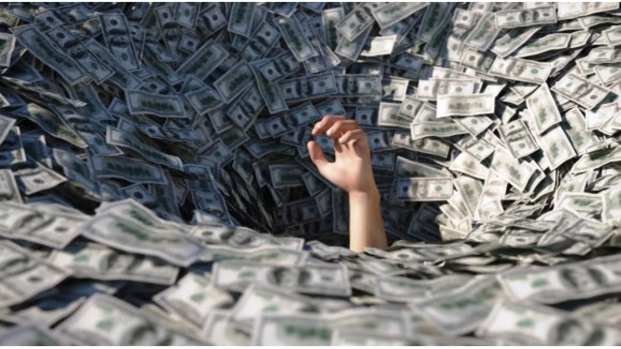 Bankalar karda vatanda� bor� bata��nda