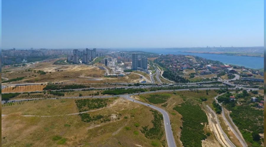 Başakşehir'de kiralık özel arazi