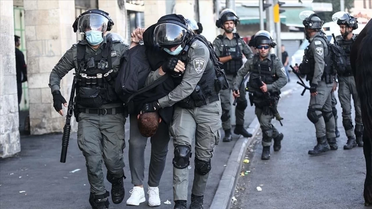 Batı Şeria'da gözaltı sayısı 8 bin 745'ye yükseldi