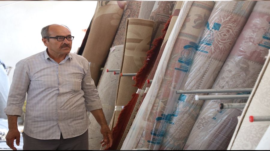 Bayram mesaisi ba�layan hal� y�kamac�lardan temizlik �nerisi