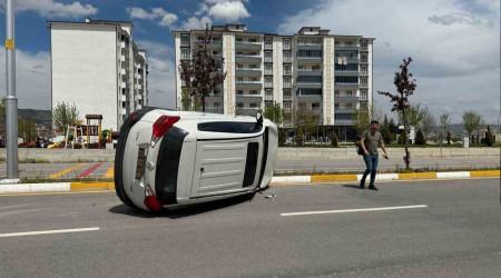 Belediye Başkanının kullandığı araç takla attı