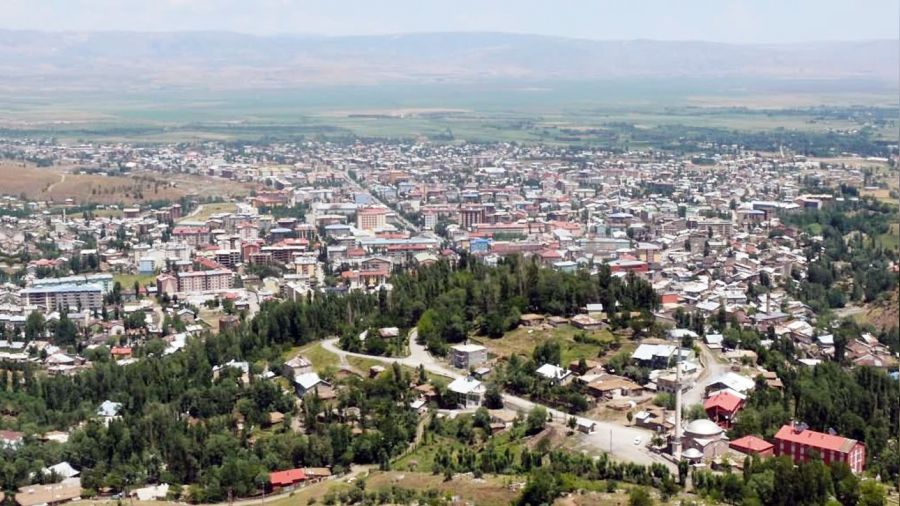 Belediyeye ait arsalar satılacak