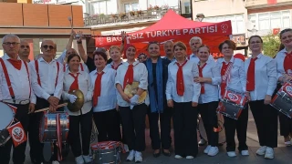 Beşikdüzü’nde Cumhuriyet coşkusu: BTP’den anlamlı ve görkemli kutlama