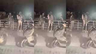 Beyoğlu'nda sevgilisiyle eğlenen kadının telefonu çalındı