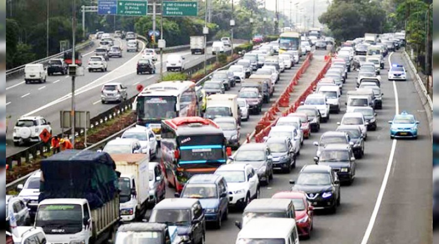 Cakarta'da trafiğin faturası kabarık