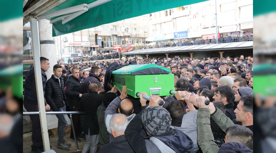 Camide b��aklanan ki�i hayat�n� kaybetti