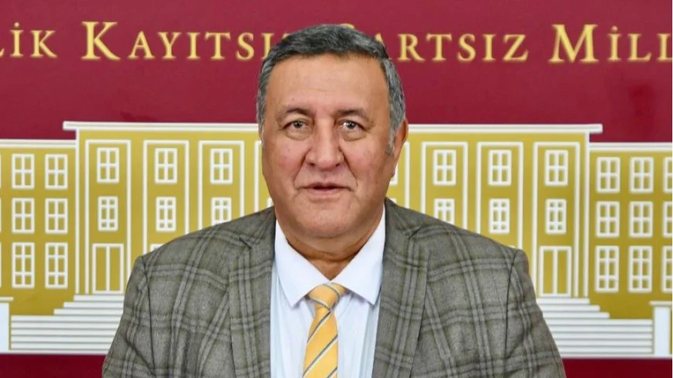 CHP Niğde Milletvekili Ömer Fethi Gürer, Cumhurbaşkanı Erdoğan’ın “en az 3 çocuk” tavsiyesini bebek maması fiyatları üzerinden değerlendirdi