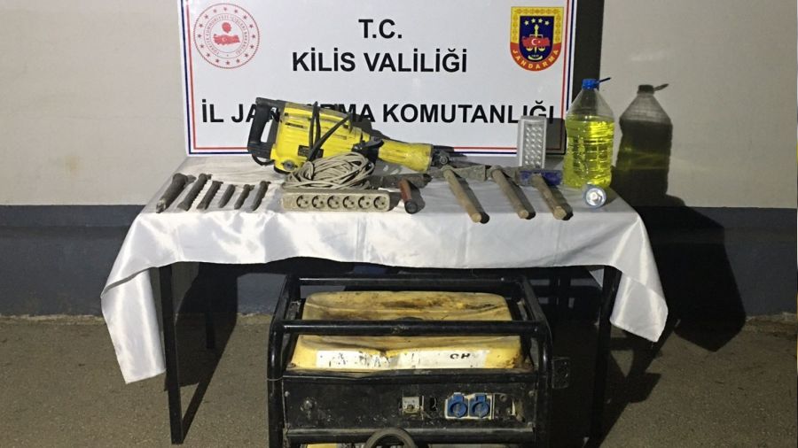 Definecilerin hayalleri jandarmaya takıldı