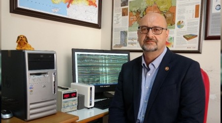 Deprem profesrnden ok aklama