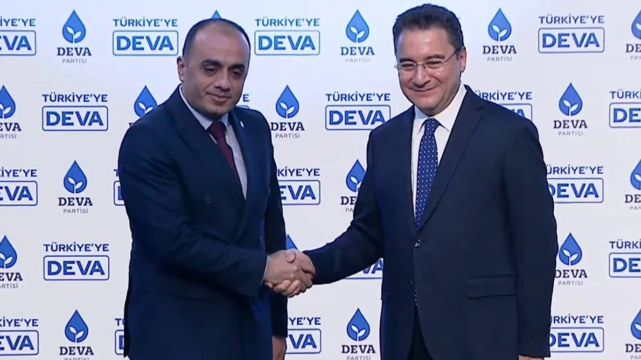 DEVA Partisi �stanbul'un 4 il�esi i�in adaylar�n� a��klad�