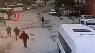 Diyarbakır'da otobüs şoförü tartıştığı muavinini ezdi