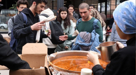Düzce Belediyesi, yaraların sarılması için mücadele ediyor