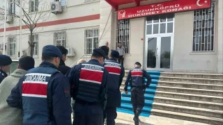 Edirne'de g��men ka�ak��l��� operasyonu: 3 tutuklama