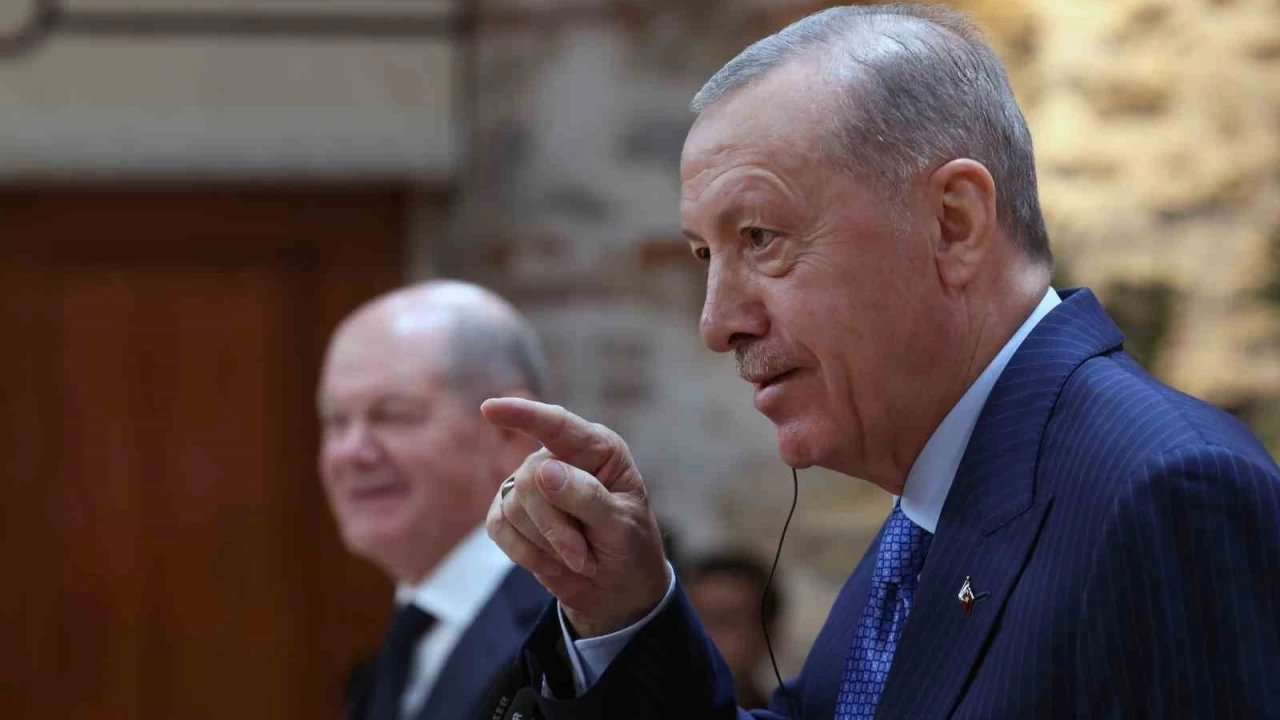 Erdo�an: L�bnan'dan gelecekleri i�eri al�r�z
