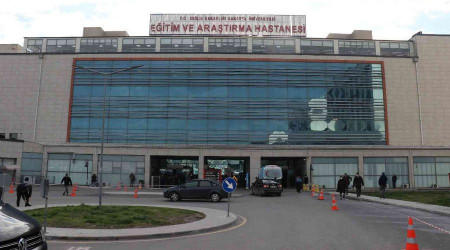 Fabrikada alan 19 ii zehirlenme phesiyle hastaneye bavurdu