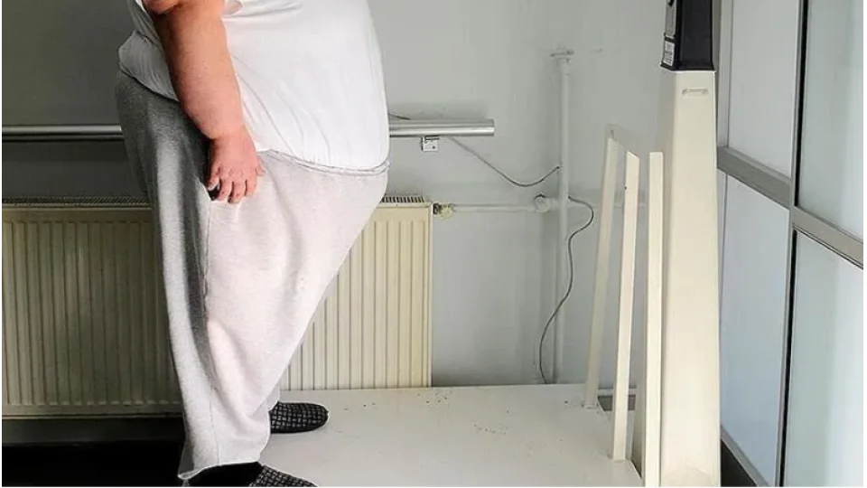 Fazla kilo ve bel �evresindeki ya�lanma riskli