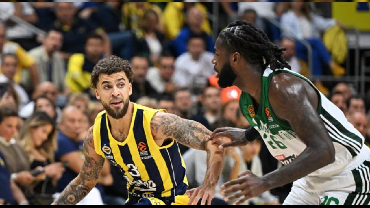 Fenerbahçe lidere konuk olacak
