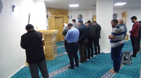 Hırsızlar sınır tanımıyor: Caminin ses sistemini çaldılar