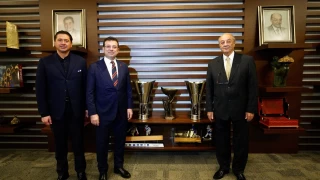 İmamoğlu'ndan Özilhan'a ziyaret
