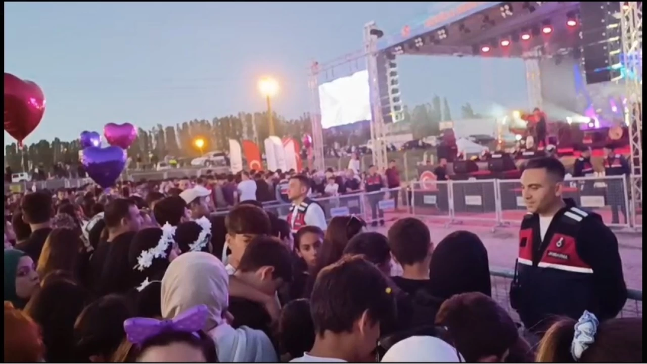 '�nci Kefali G��� K�lt�r ve Sanat Festivali'ne yo�un ilgi