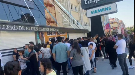 İndirimi duyan koştu, izdiham yaşandı