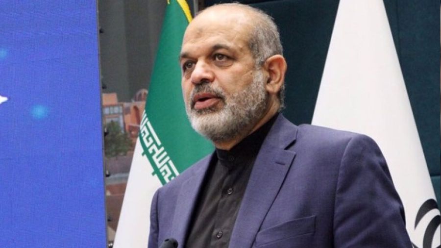 �ran: Yasa d��� g��menler �lkeyi terk etmeli