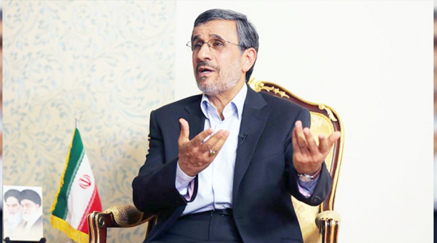 �ran'da Ahmedinejad sahnede