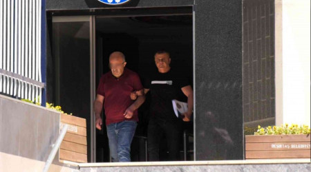  adam 'tehdit ve yama' sulamasyla tutukland