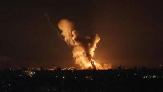 İsrail ordusu Lübnan'ı bombalıyor, Hizbullah karşılık veriyor