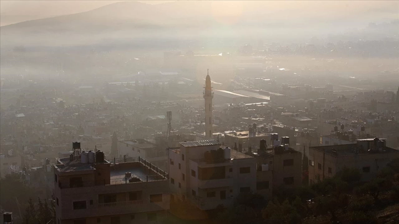 İsrail'in Gazze'ye saldırısında AA kameramanı yaralandı, annesi ve babası öldü