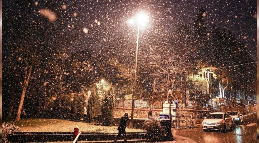 �stanbul'da kar ya���� etkili olmaya ba�lad�