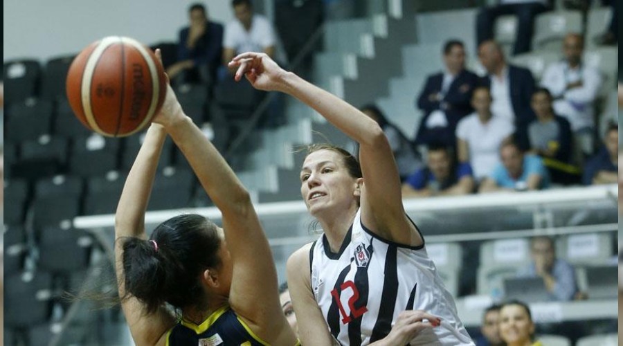 Kadınlar derbi zamanı