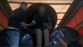 Kapıkule'de çelik borulardan 5 kaçak göçmen çıktı
