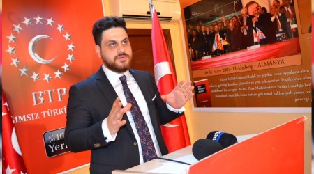 'Karaba Zaferi kutlamalarna KKTC davet edilmeli'