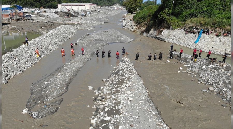 Kay�p ihbar� yap�lan 16 ki�i didik didik aran�yor