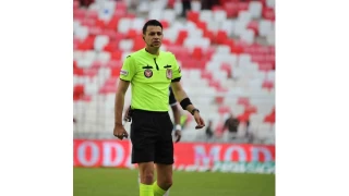 Kocaelispor - Galatasaray maçının VAR'ı Ali Şansalan oldu