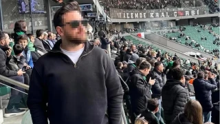 Kocaelispor trib�n�ndeki ka�ak Be�ikta�l� i�in su� duyurusu