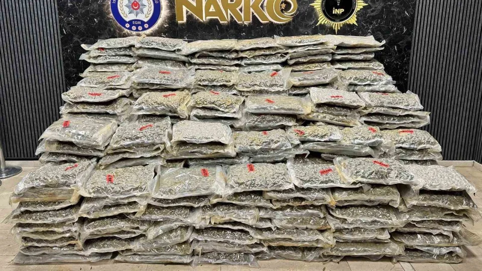 K���k�ekmece'de yar�m tondan fazla uyu�turucu ele ge�irildi