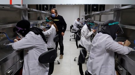 KÜN'de Diş Hekimliği Fakültesinde uygulamalı eğitim başladı