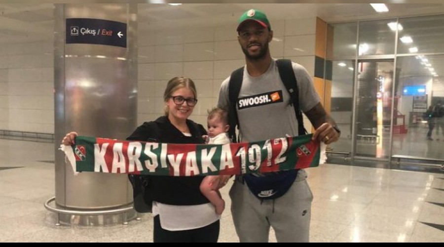 M'Baye, Karşıyaka için geldi
